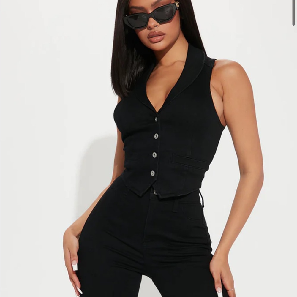 BNWT Fashion Nova Vest Top